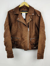 Buy online pre-used pre-loved 100% authentic & Original branded Cavalini (JKT-543) available in Pakistan. Top international brands avilable.